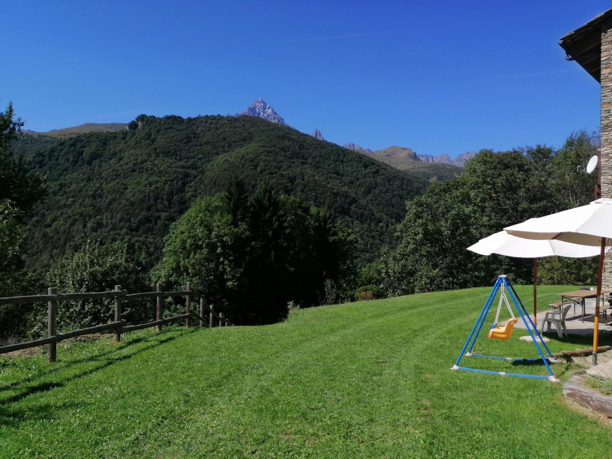 Hotel Rifugio Galaberna Ostana Exterior foto